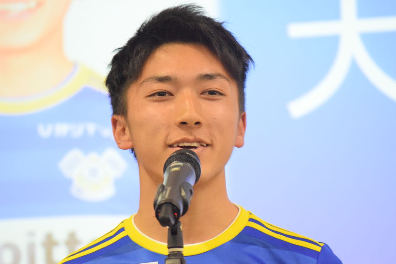 Ehime Fc今治 Generations Imabari Jfl Ldh みとん今治 サッカー 今治 愛媛 新シーズン 新体制発表会 橋本英郎 白濱亜嵐 駒野友一 みとん今治