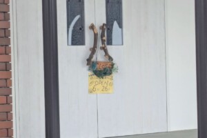 しろねこのパン屋さん　外観　オープン　チラシ